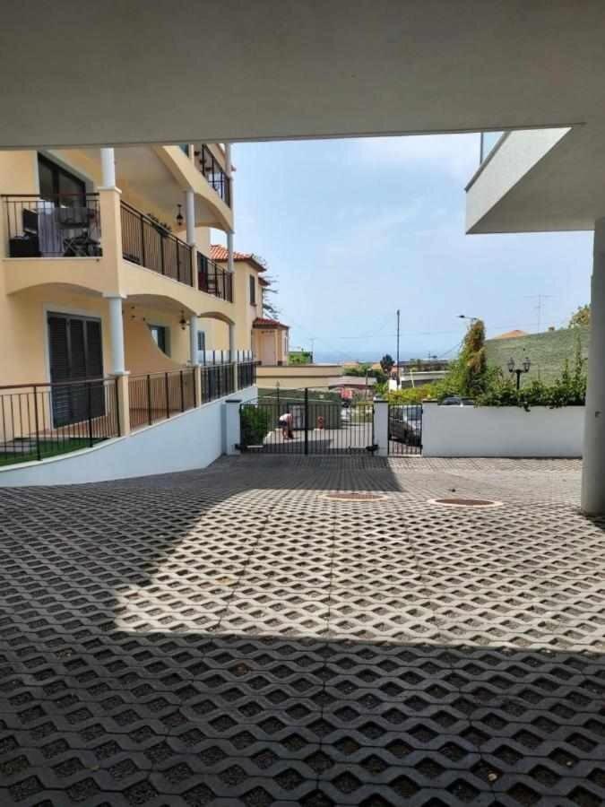 דירות פונשל Guestready - Nora Premium מראה חיצוני תמונה